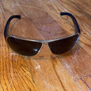 Men’s Prada Sunglasses with case